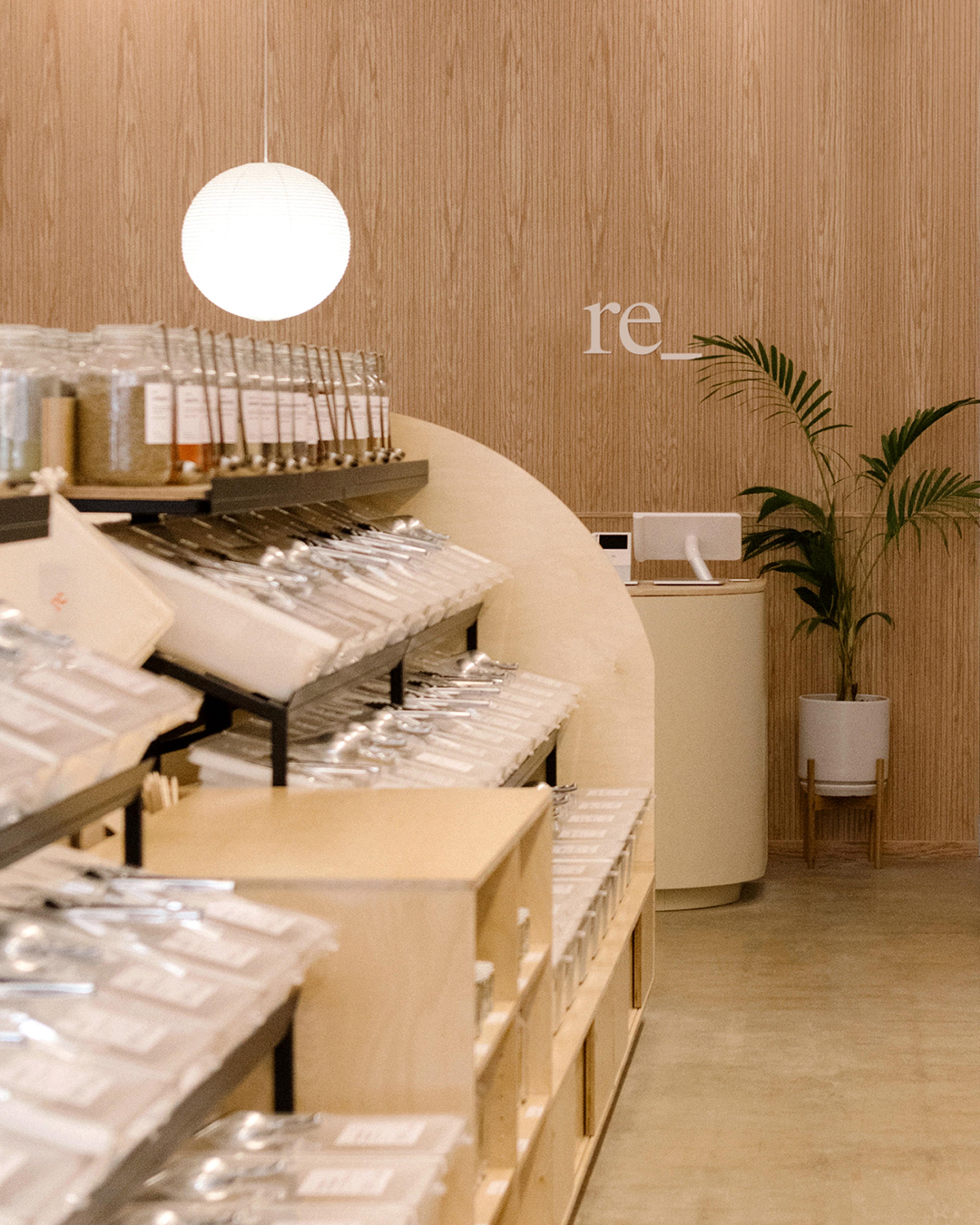 Sustainable, package-free eco shopping in Highland Park. Shop bulk foods, refills, and low-waste essentials at re_ grocery. The future is refillable!