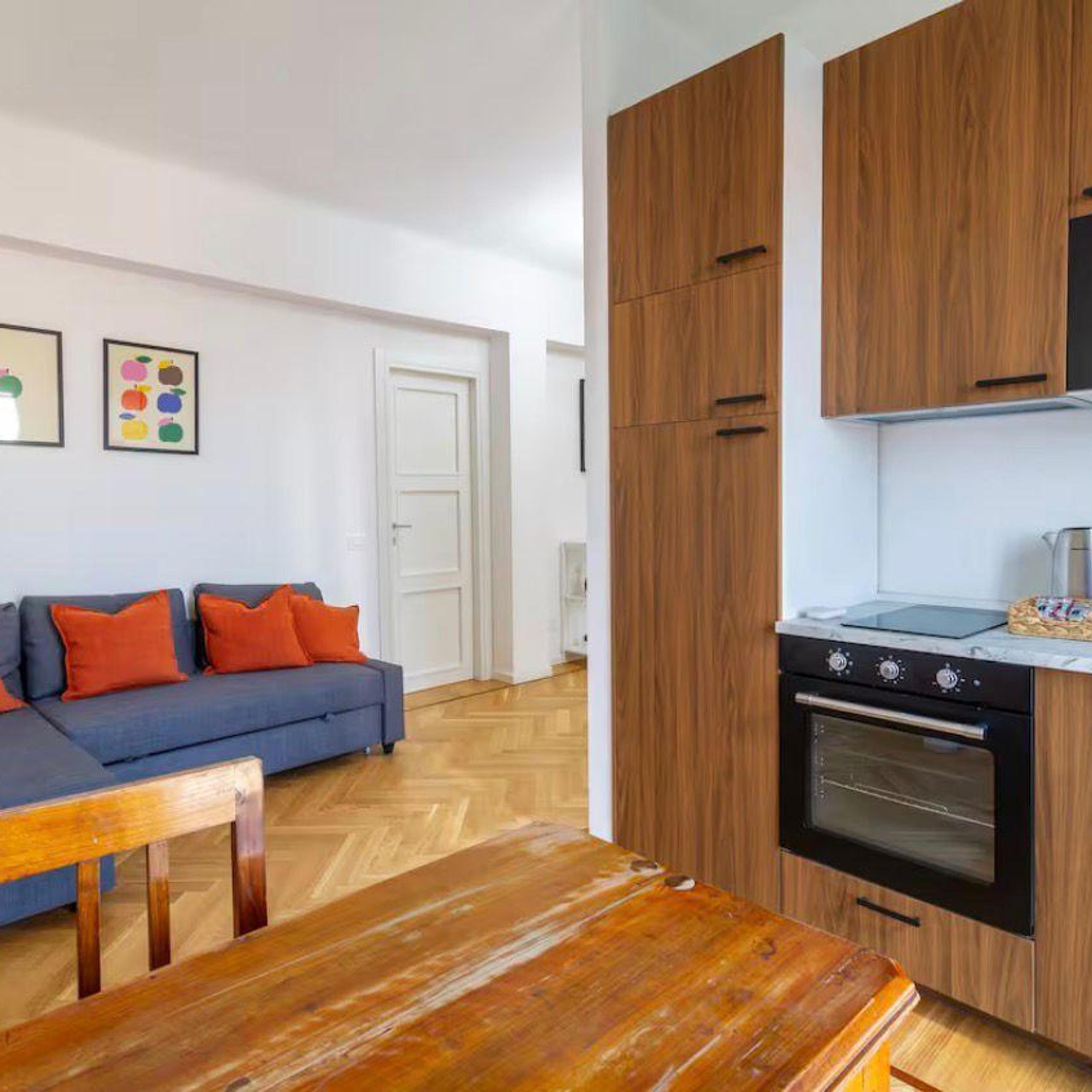 divano, cucina, tavolo, sedia, forno, porta