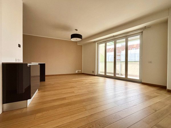 living room, glazed door, lamp, console table