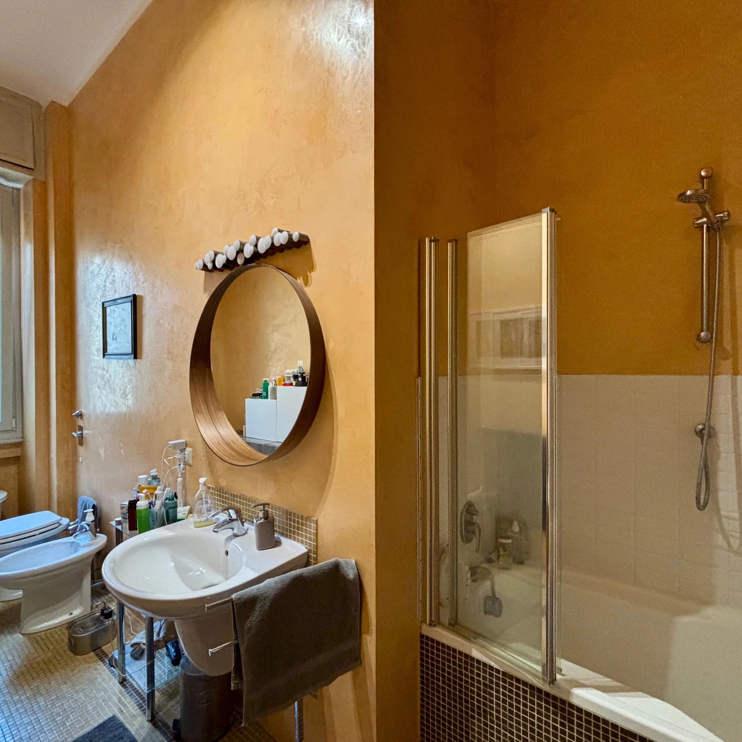 bathroom, sink, mirror, bath tab, window