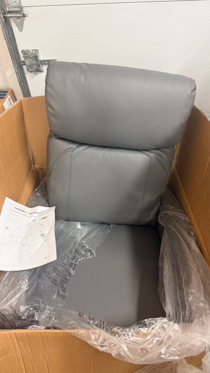 Korser Modern Leather Push-Back Recliner Chair 8