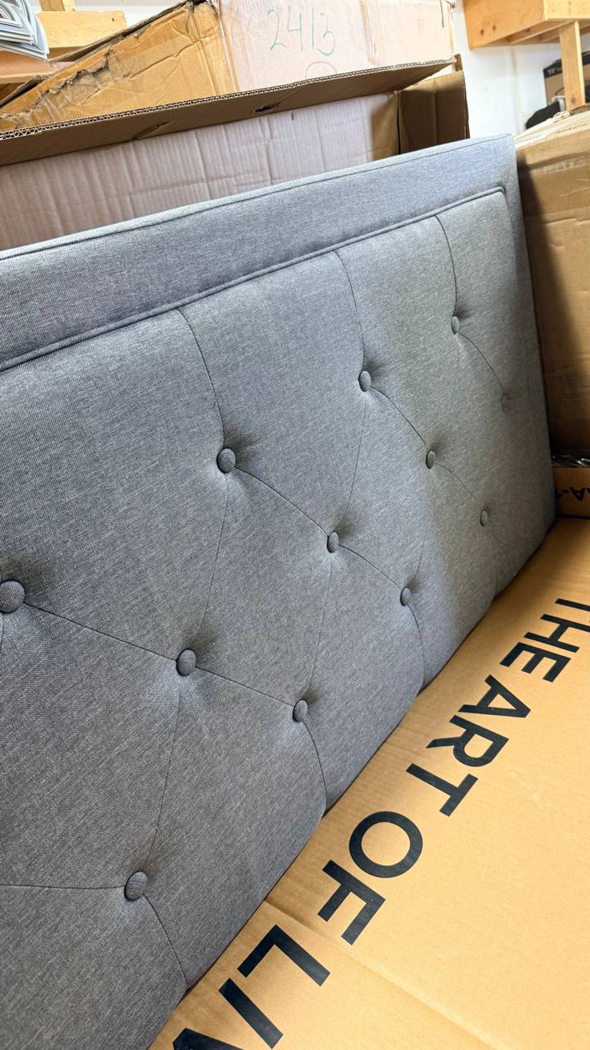 Hegg Linen Tufted Upholstered Platform Bed – Full – Light Gray 9