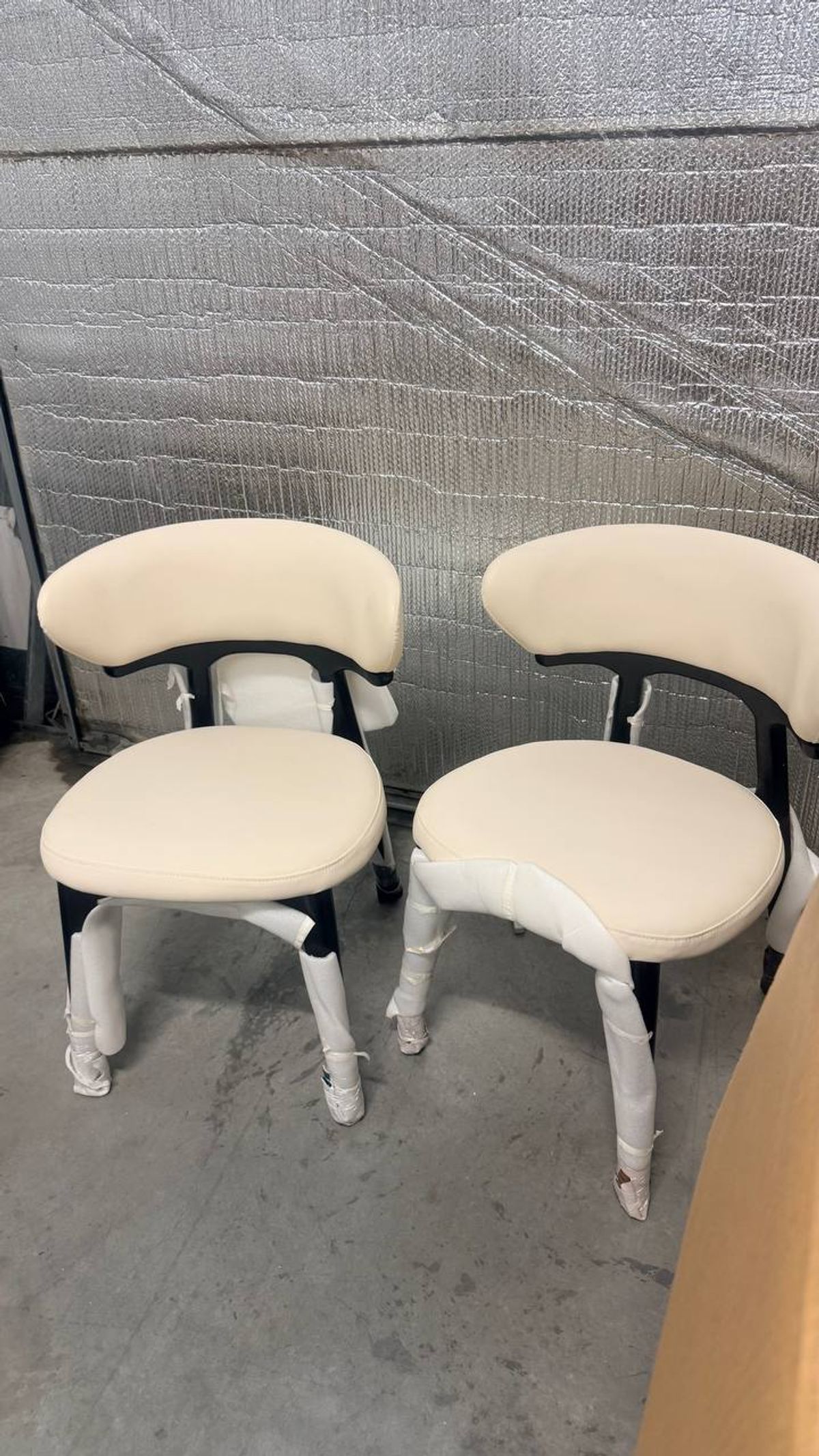 Modern Fully Assembled Dining Chairs Set of 2 8