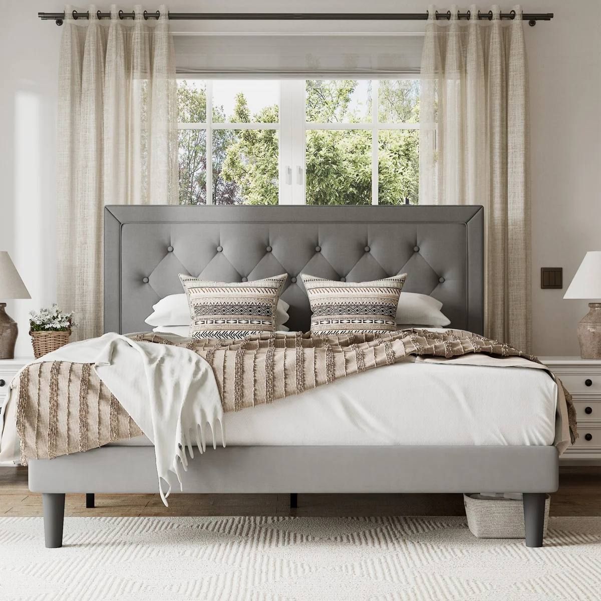 Hegg Linen Tufted Upholstered Platform Bed – Full – Light Gray 3