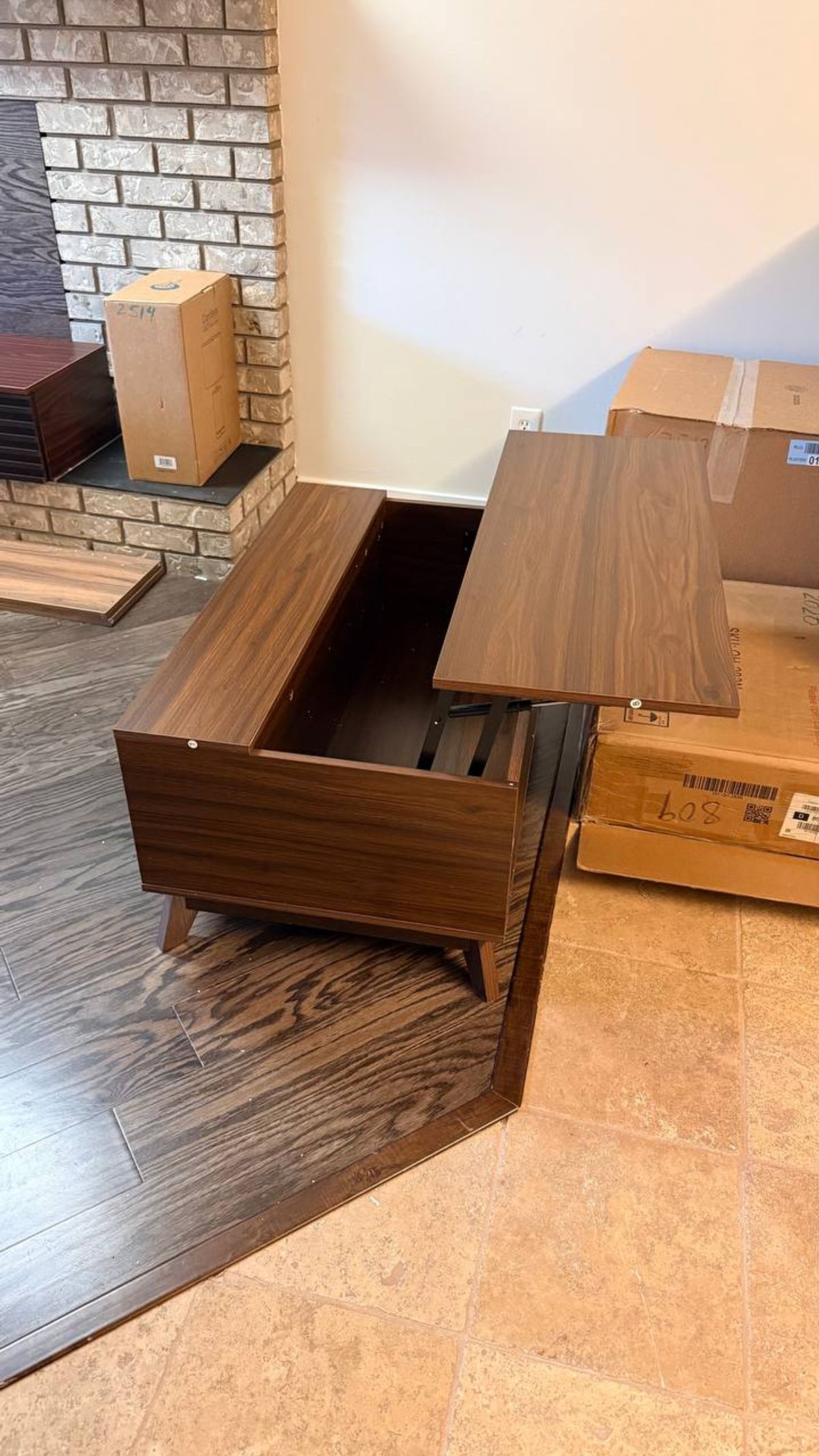 Lift Top Coffee Table with Storage – Walnut 7