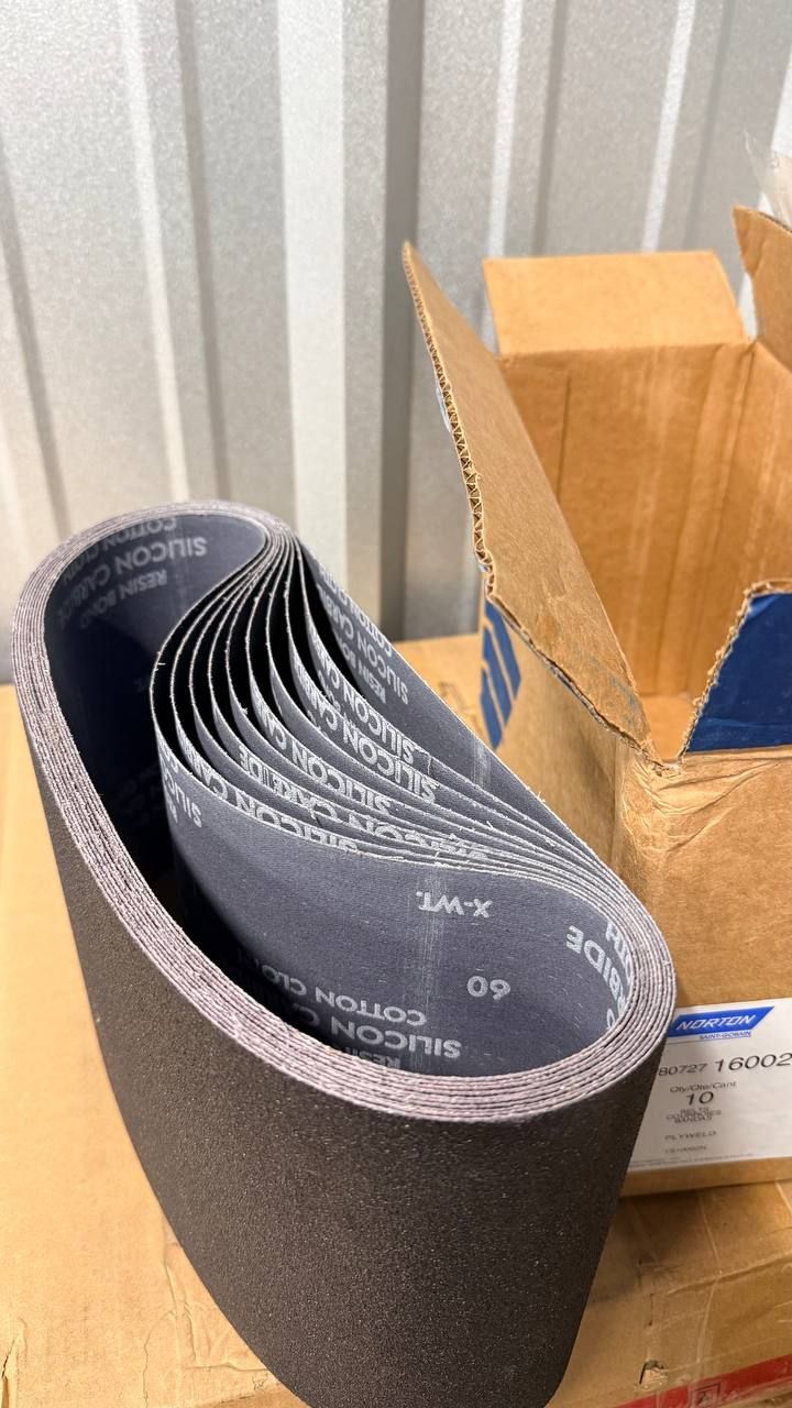 Norton Floor Sanding Belts 7-7/8" x 29-1/2" 60 Grit 2