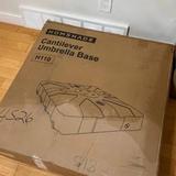 HOMSHADE Heavy-Duty Cantilever Umbrella Base 253–363 lb – NEW IN BOX 6