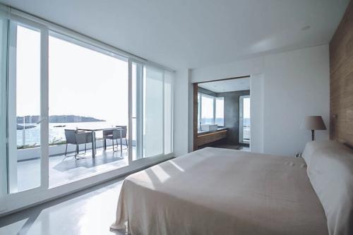 Ibiza Frontline Seaview Villa 30