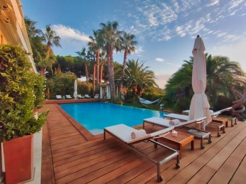 New Villa with Sunset Views in Saint Tropez