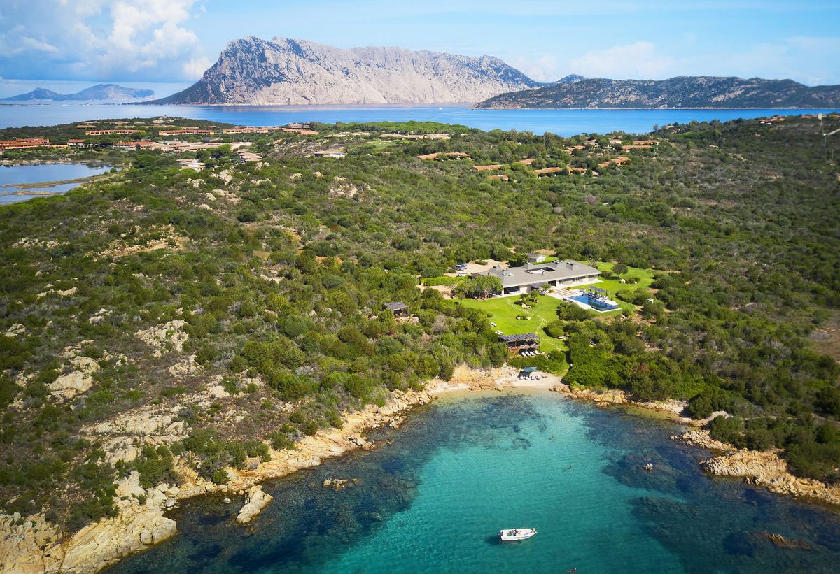 Capo Coda Cavallo Beachfront Villa in Sardinia, Italy