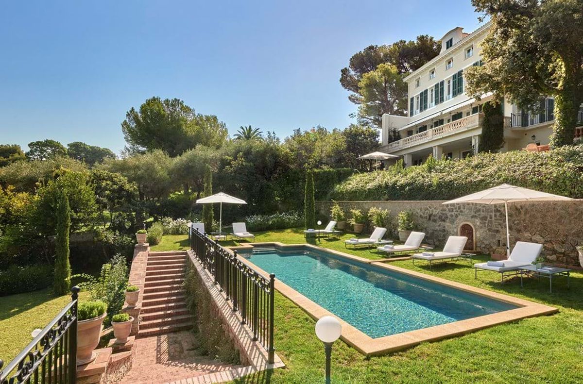 New Private Villa on Cap D’Antibes near the Famous Hotel Du Cap-Eden-Roc, French Riviera