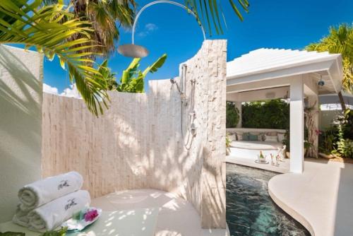 Mandalay Ultra Luxury Villa Long Bay Beach Turks & Caicos