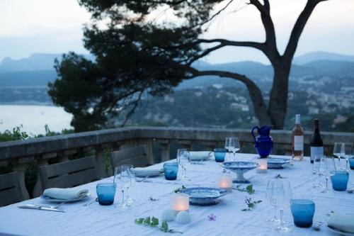Ultra Luxury Seafront Villa in Cassis, South of France