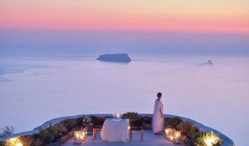 nafsika_estate_villa_santorini