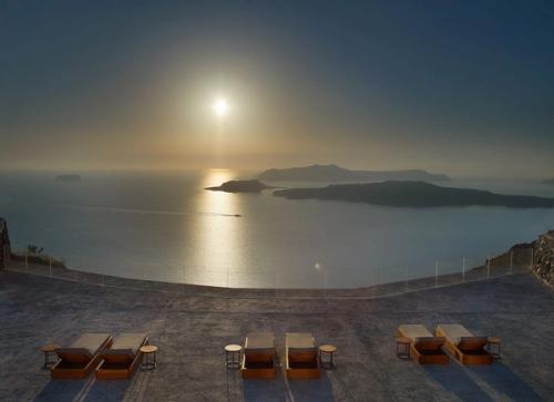 nafsika_estate_villa_santorini