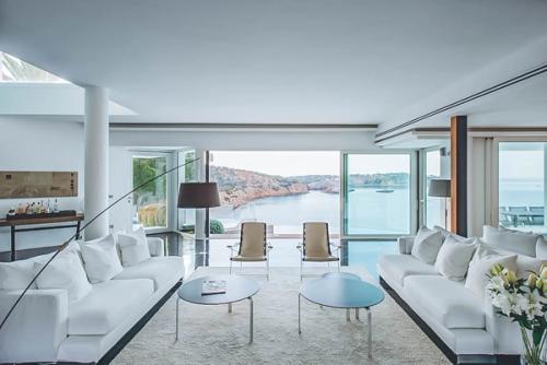 Ibiza Frontline Seaview Villa 30