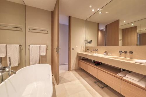 Elegant Villa with Panoramic Views of Pampelonne Beach, St Tropez, France 