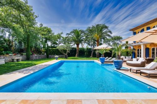 Villa Pearl St Tropez Ultra Luxury Vacation Rental France