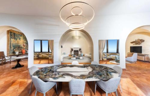 Capri Villa