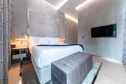 Ultima Geneva Grand Villa
