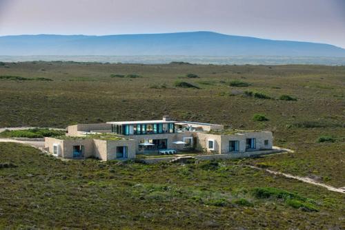 morukuru-ocean-house-de-hoop-nature-reserve-south-africa