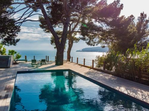 Ultra Luxury Seafront Villa in Cassis, South of France