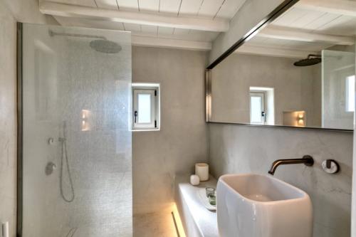 Majestic property in prime Agia Sofia, Mykonos, Greece 