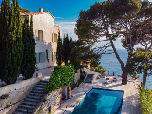 Ultra Luxury Seafront Villa in Cassis, South of France