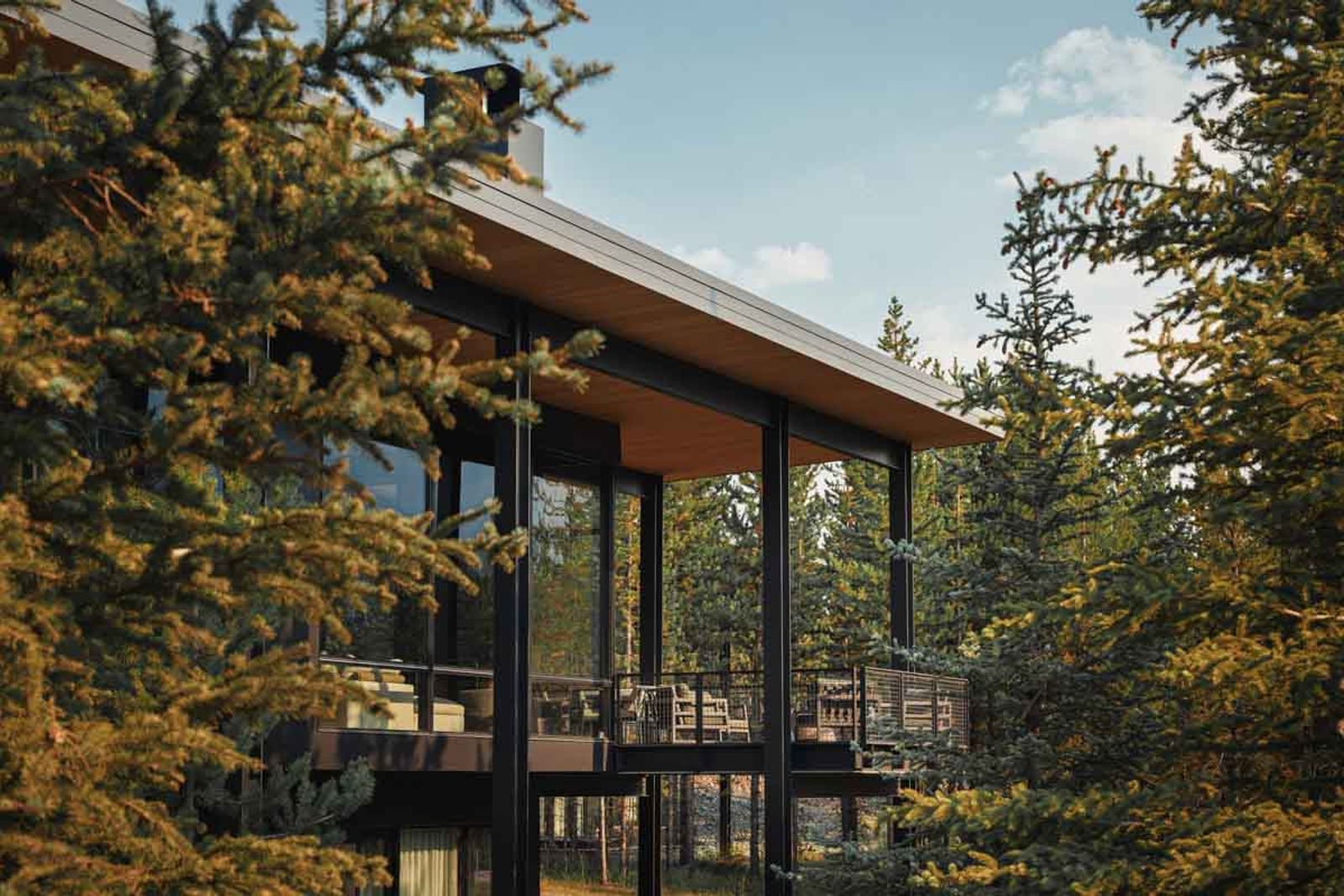 Stylish Lodge Surrounded by Forests and Peaks in Big Sky, Montana