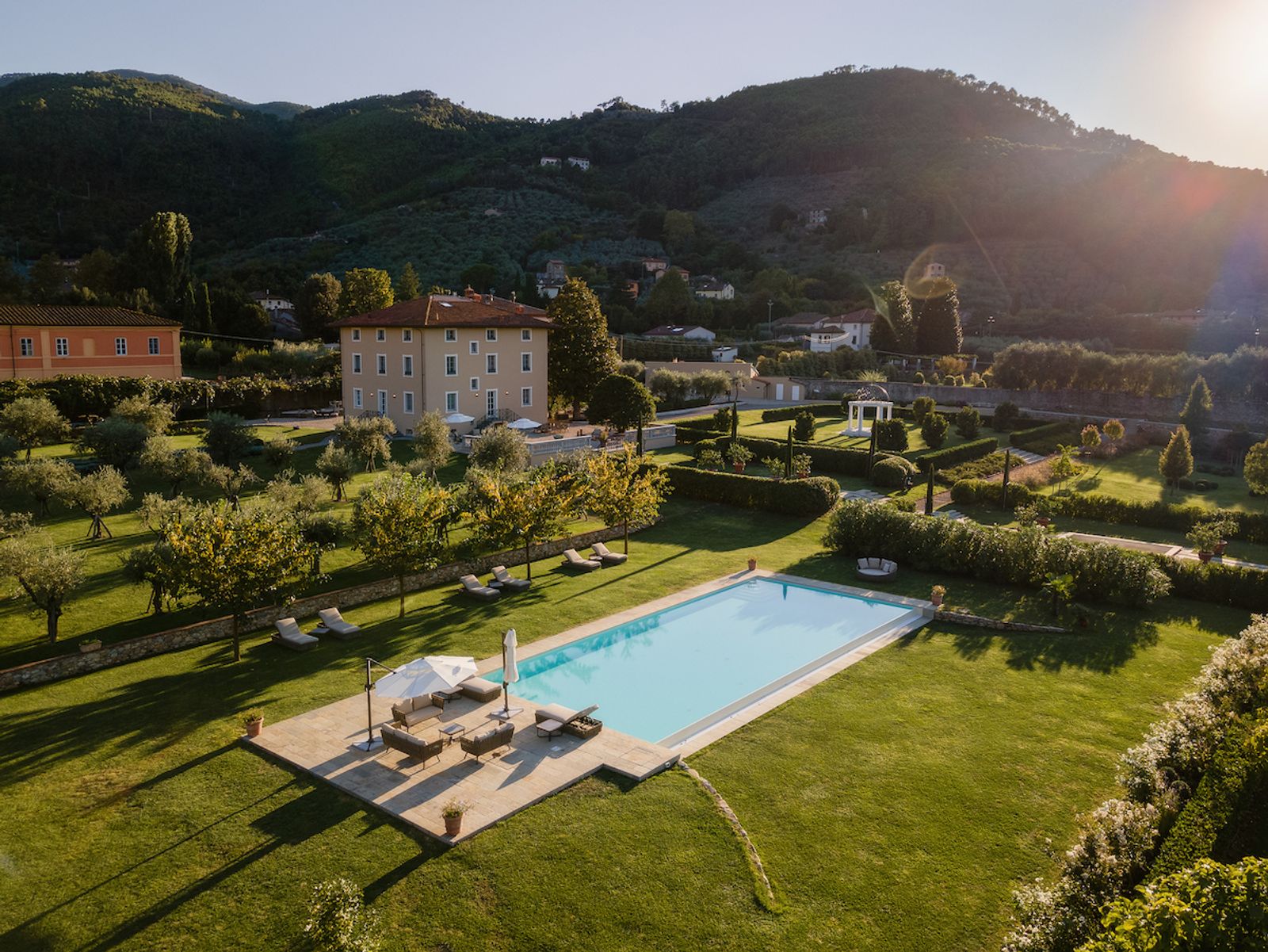 Magnificently Renovated 18th-Century Estate Near Lucca in Tuscany