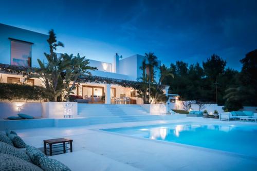 EL ZAFIRO, IBIZA, SPAIN