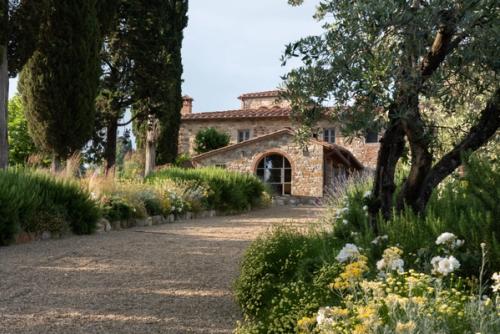Luxury villa for rent in Tuscany Italy