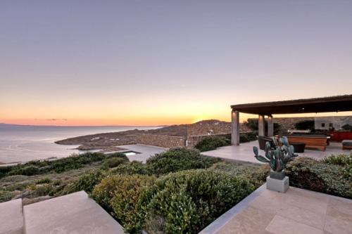 Impressive Estate with Clubhouse, Mykonos, Greece