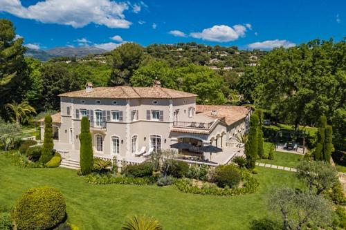 Saint-Paul-de-Vence--Large-Villa-Estate South of France