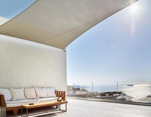 nafsika_estate_villa_santorini