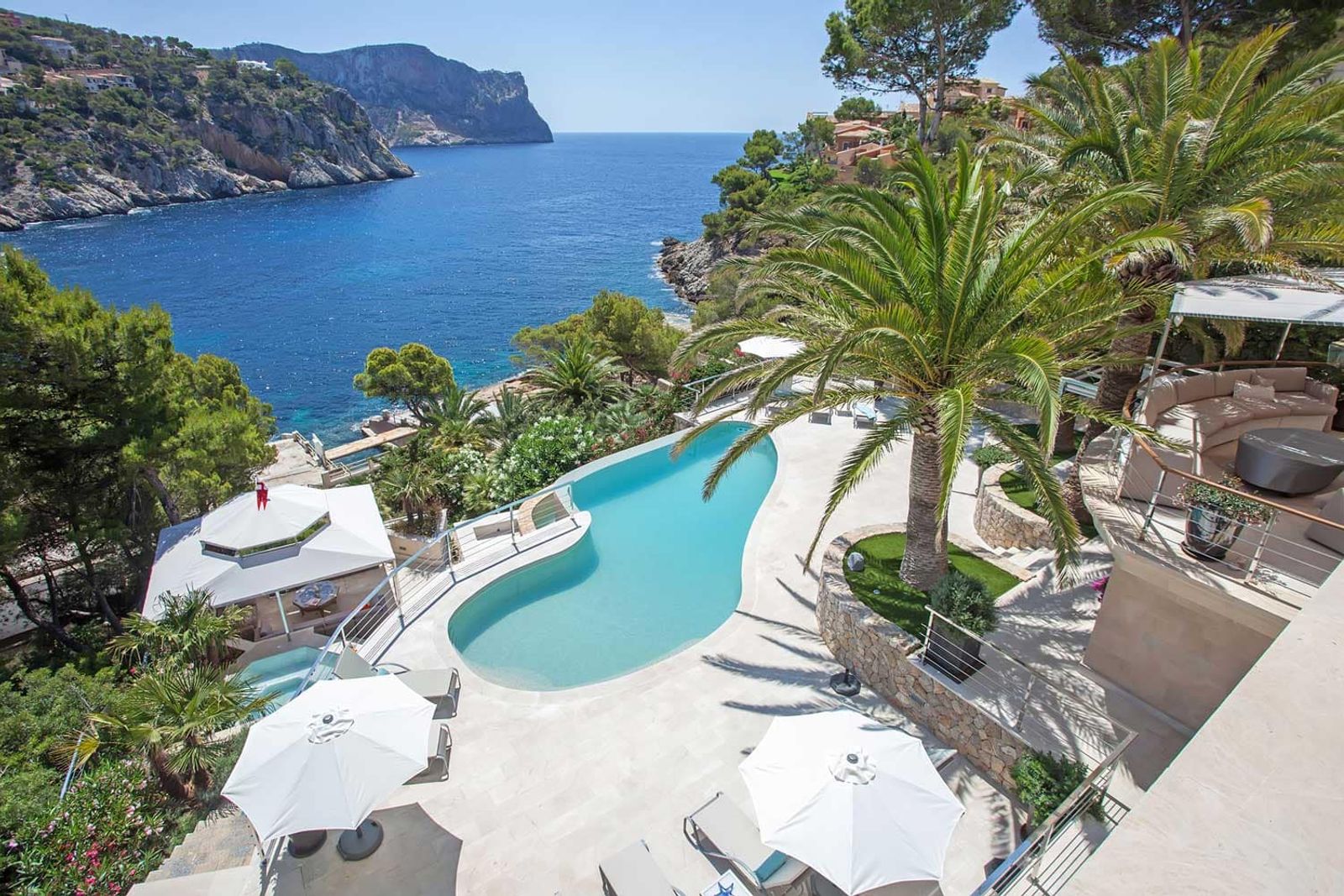 Gorgeous Bayview Villa Overlooking Cala Marmacen, Port D’Andratx, Mallorca 