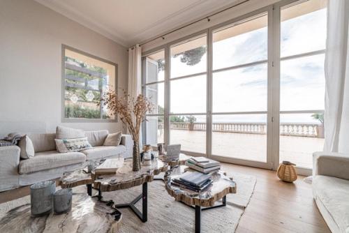 Ultra Luxury Seafront Villa in Cassis, South of France