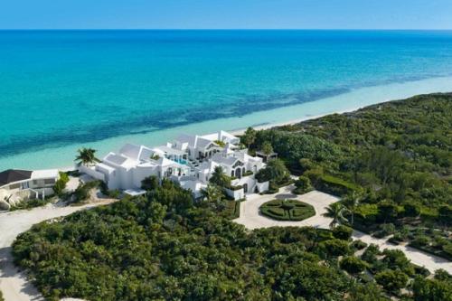 Mandalay Ultra Luxury Villa Long Bay Beach Turks & Caicos