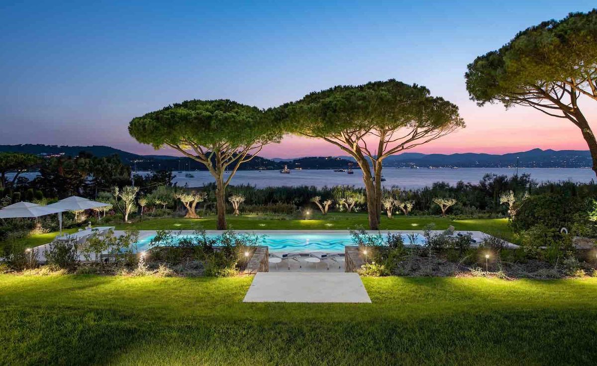 Expansive Seafront Villa in St Tropez, France