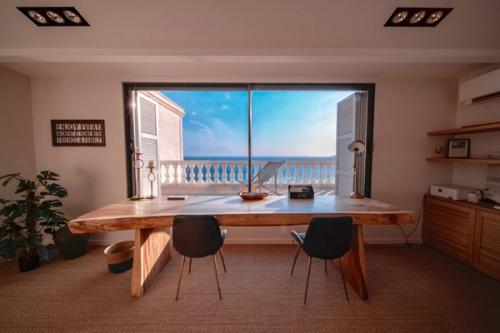 Ultra Luxury Seafront Villa in Cassis, South of France