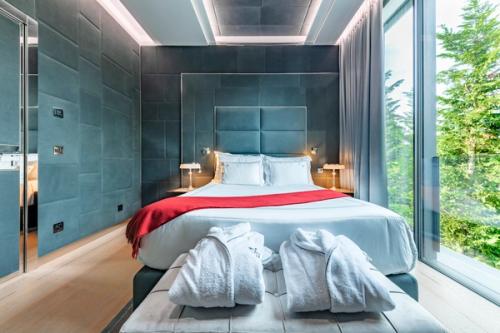 Ultima Geneva Grand Villa