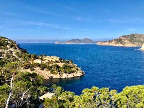 Exquisite Seafront Villa in Port D'Andratx in Mallorca