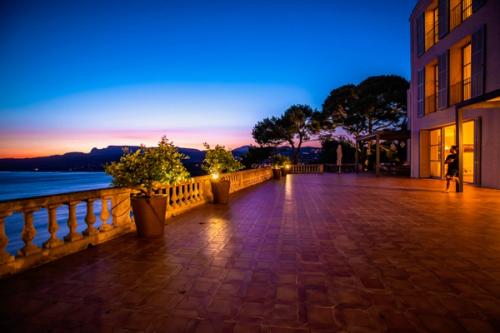 Ultra Luxury Seafront Villa in Cassis, South of France