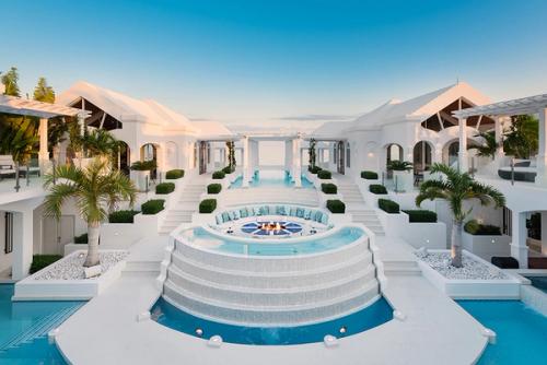 Mandalay Ultra Luxury Villa Long Bay Beach Turks & Caicos