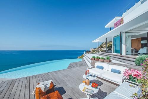 Ibiza Frontline Seaview Villa 30