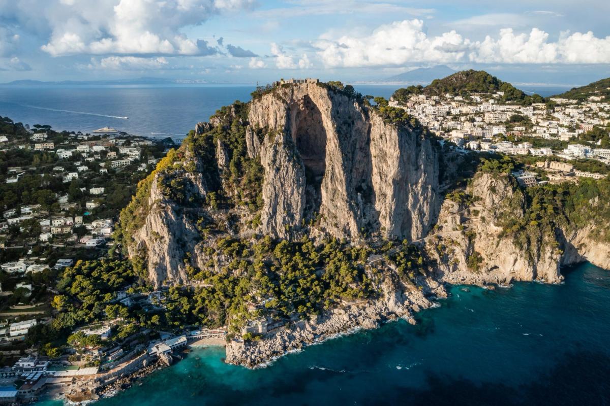 Capri Villa on Spectacular Clifftop, Amalfi Coast, Italy
