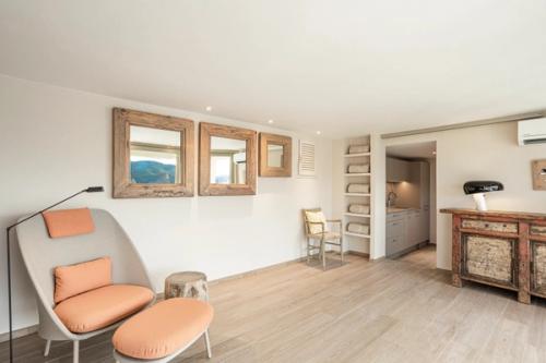 Exquisite Seafront Villa in Port D'Andratx in Mallorca
