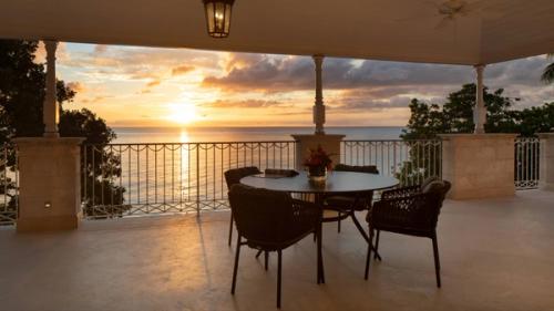 Villa Paynes Bay Barbados Terrace