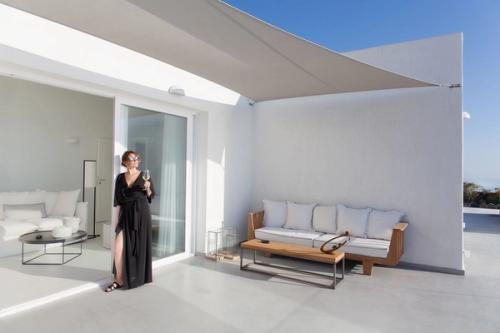nafsika_estate_villa_santorini