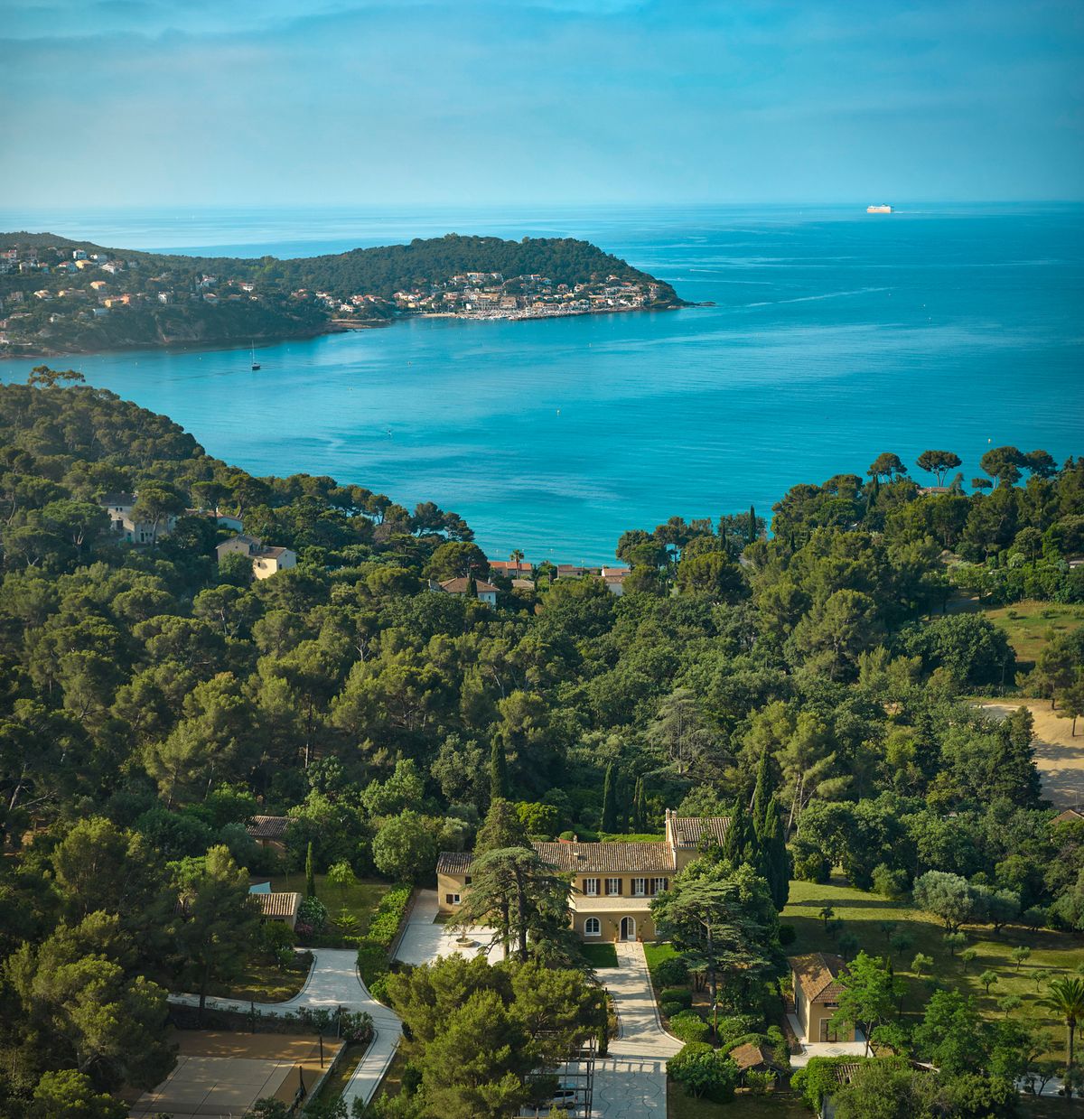 Serene Estate in Coastal Provence, Le Pradet, France